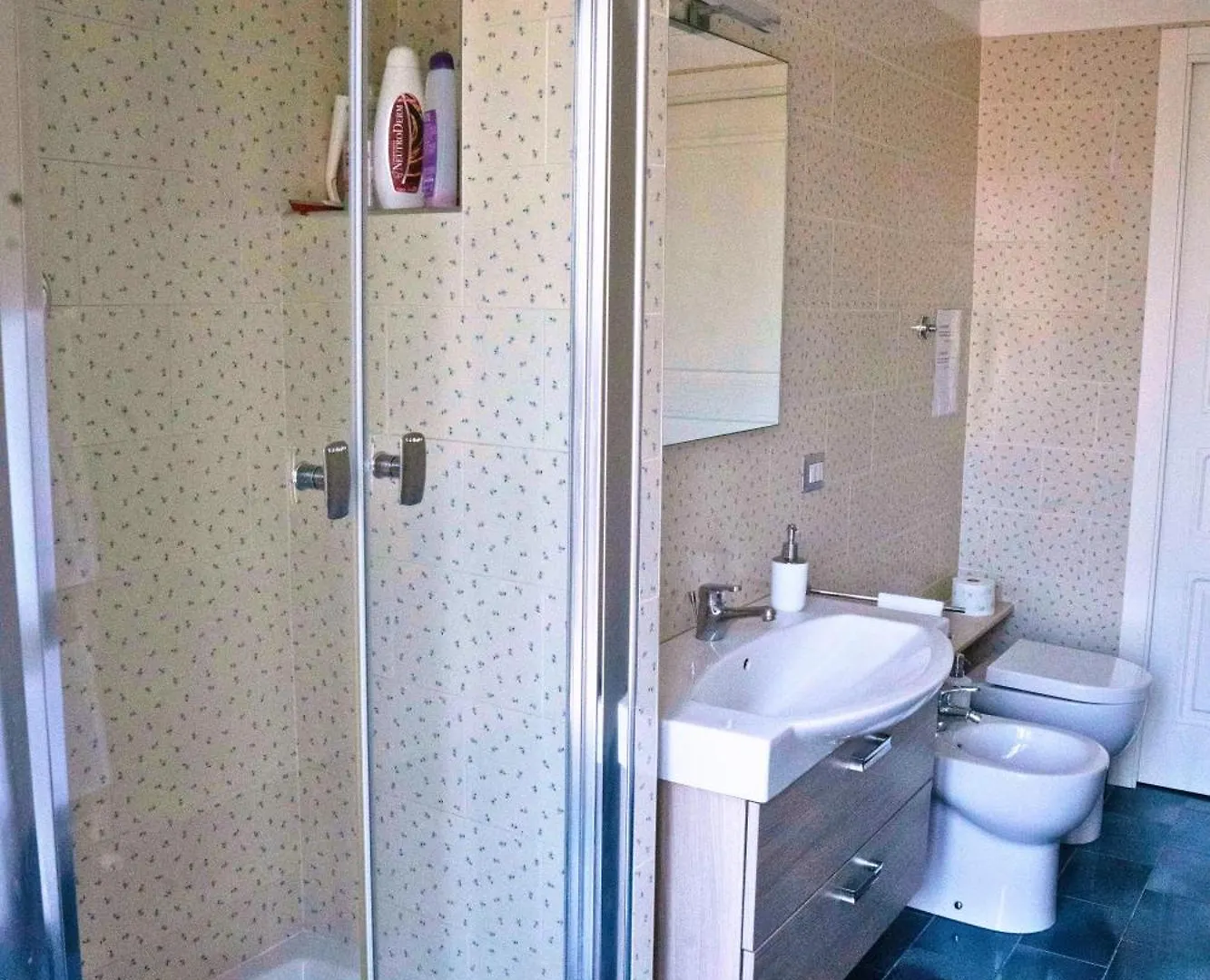 Casa Isabella - Close To The Historic Center 0*, Naples