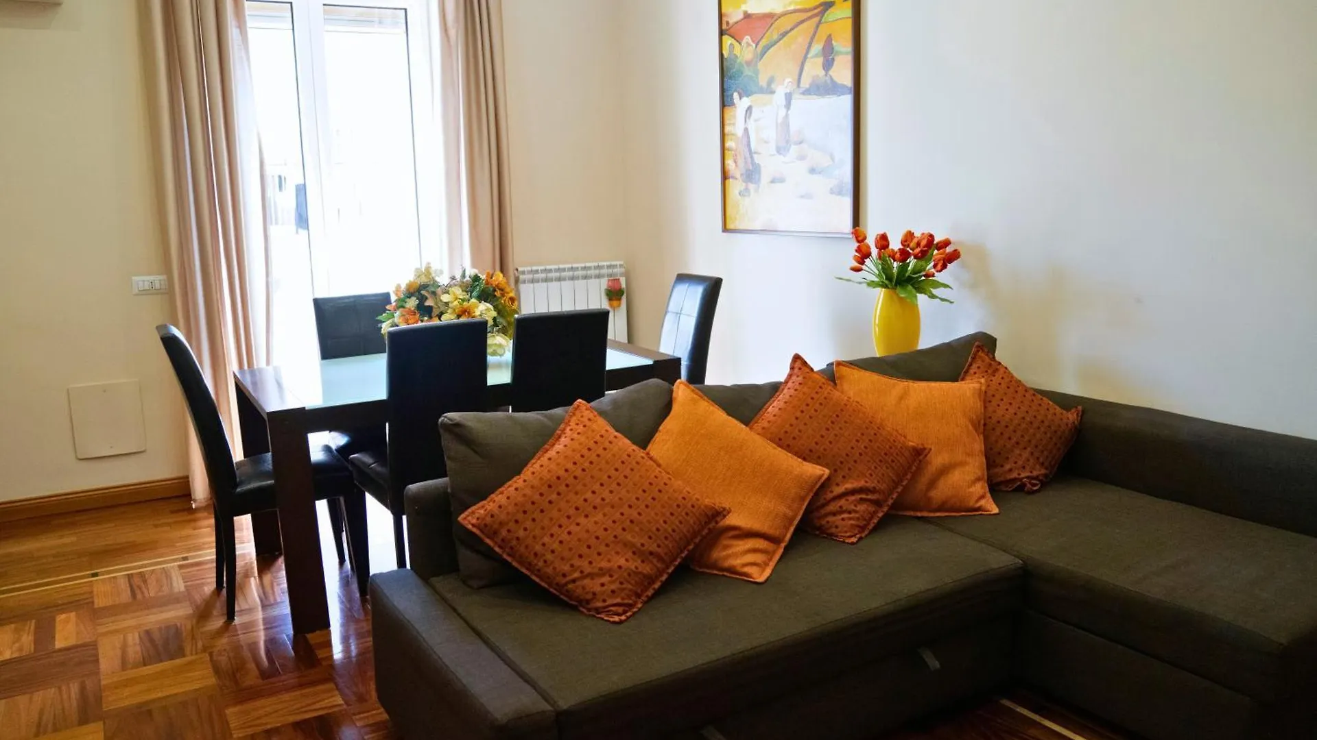 Casa Isabella - Close To The Historic Center 0*, Naples Italy